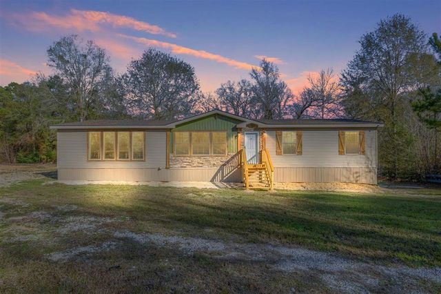 317 N Smokey Cove Rd, Singer, LA 70660