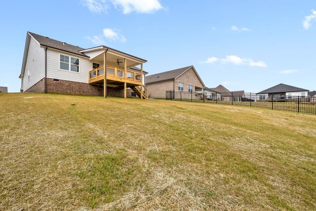 926 Bankside Dr, Clarksville, TN 37043