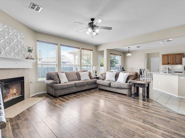 4204 Summer Star Lane, Fort Worth, TX 76244