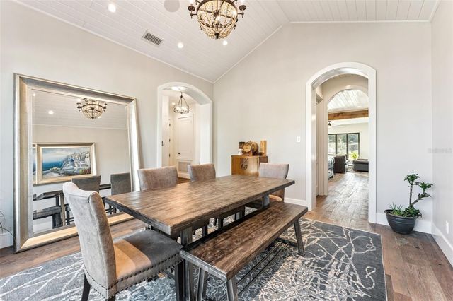 2072 STARBOARD DRIVE, Geneva, FL 32732