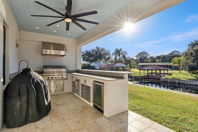 2072 STARBOARD DRIVE, Geneva, FL 32732