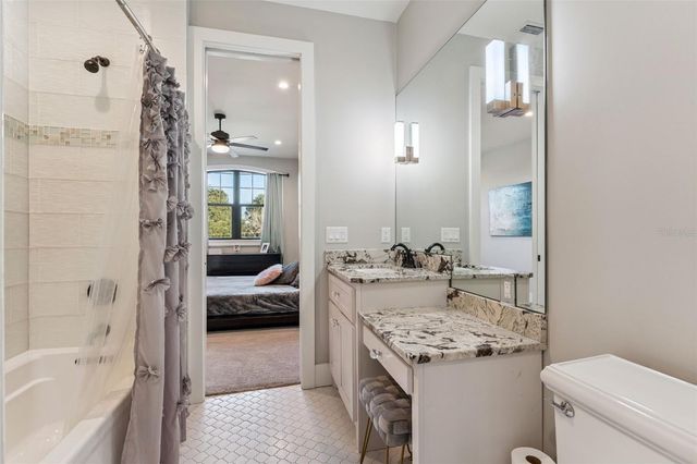 2072 STARBOARD DRIVE, Geneva, FL 32732