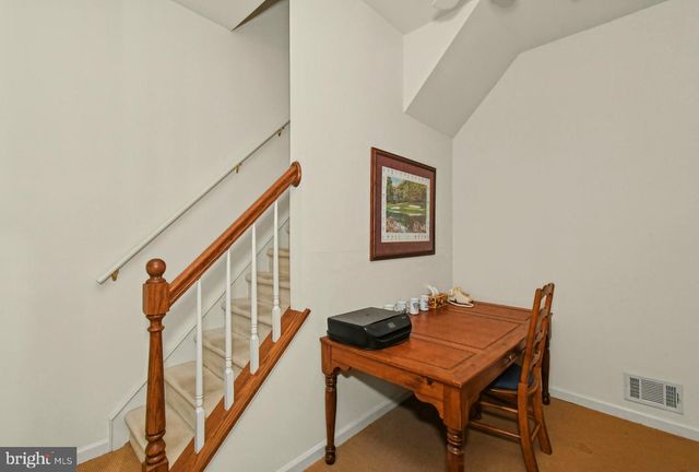 153 MOUNTAIN OAKS RD, Yardley, PA 19067
