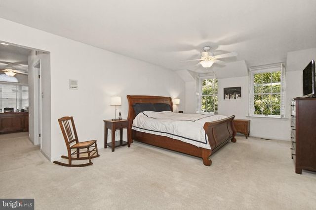 153 MOUNTAIN OAKS RD, Yardley, PA 19067