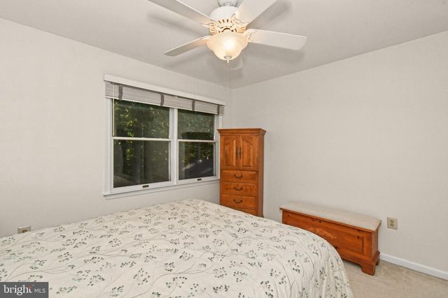 153 MOUNTAIN OAKS RD, Yardley, PA 19067