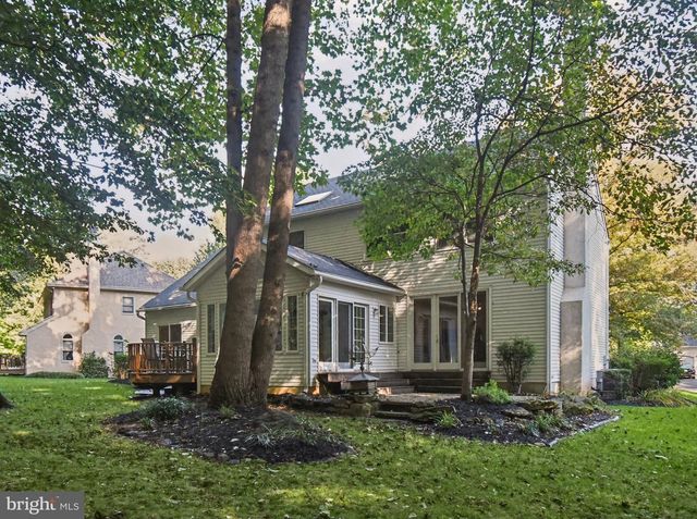 153 MOUNTAIN OAKS RD, Yardley, PA 19067