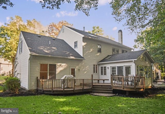 153 MOUNTAIN OAKS RD, Yardley, PA 19067