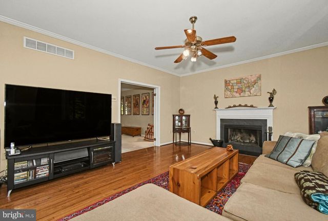 153 MOUNTAIN OAKS RD, Yardley, PA 19067