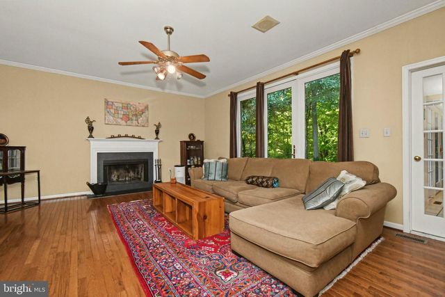 153 MOUNTAIN OAKS RD, Yardley, PA 19067