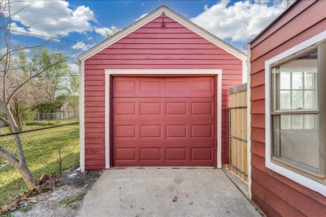 1312 Bobbie St, Augusta, KS 67010