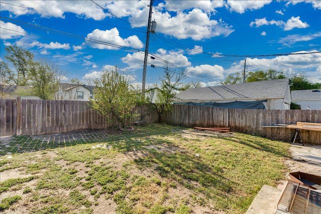 1312 Bobbie St, Augusta, KS 67010
