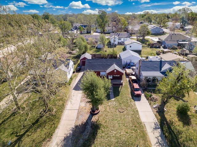 1312 Bobbie St, Augusta, KS 67010