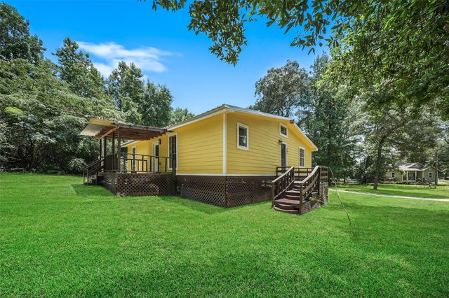 601 Faulkner Avenue, Coldspring, TX 77331