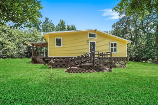 601 Faulkner Avenue, Coldspring, TX 77331