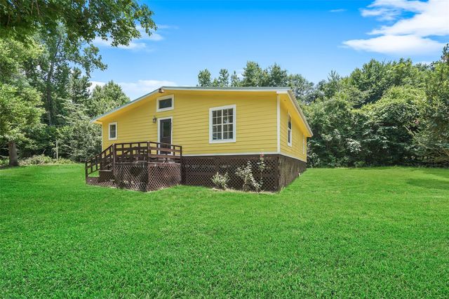 601 Faulkner Avenue, Coldspring, TX 77331