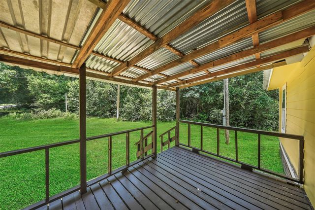 601 Faulkner Avenue, Coldspring, TX 77331