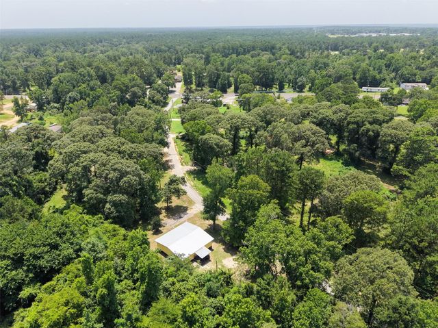 601 Faulkner Avenue, Coldspring, TX 77331