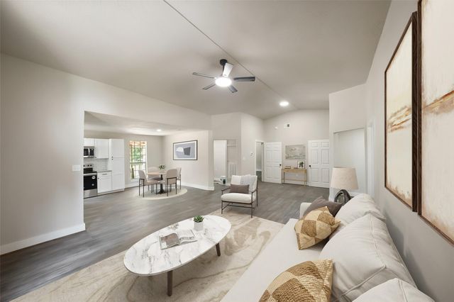 601 Faulkner Avenue, Coldspring, TX 77331