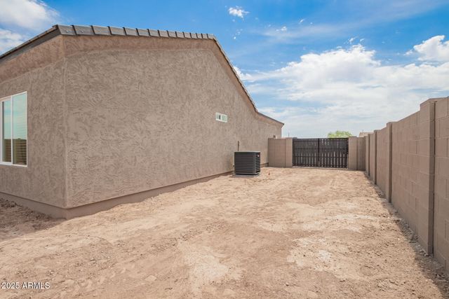 11156 W TORREN Drive, Arizona City, AZ 85123