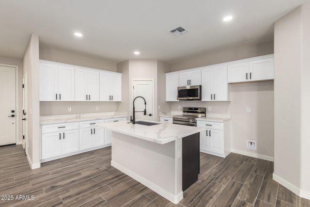 11156 W TORREN Drive, Arizona City, AZ 85123