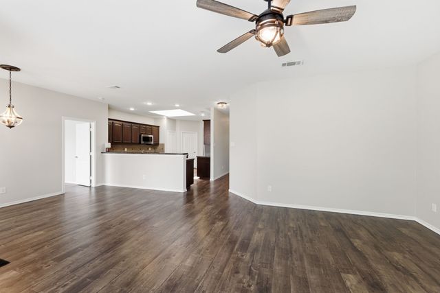 10856 Middleglen Road, Fort Worth, TX 76052