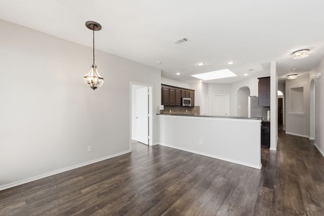 10856 Middleglen Road, Fort Worth, TX 76052