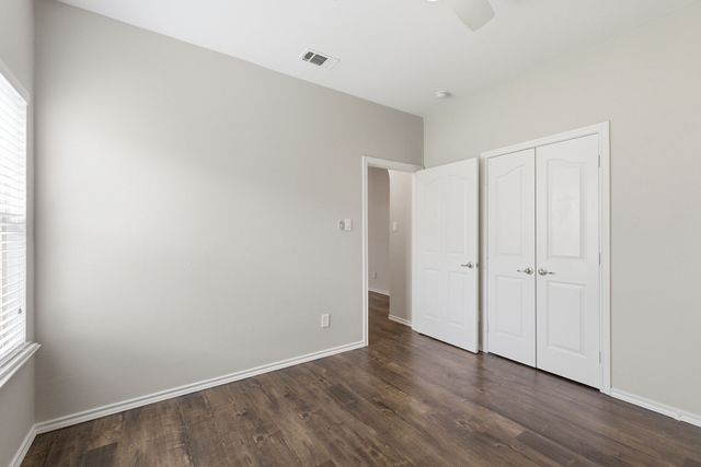 10856 Middleglen Road, Fort Worth, TX 76052