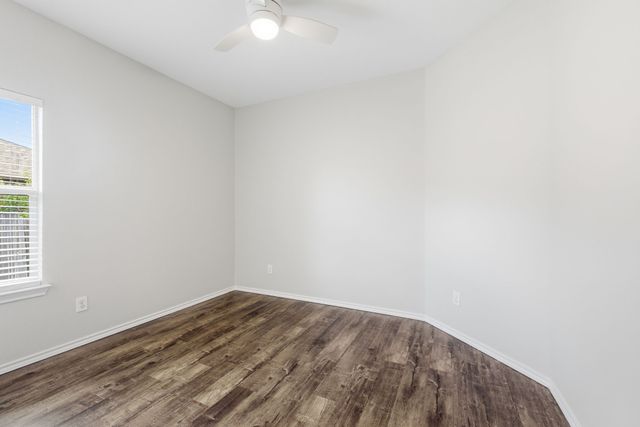10856 Middleglen Road, Fort Worth, TX 76052