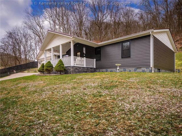 2047 Scraggs Drive, Charleston, WV 25387