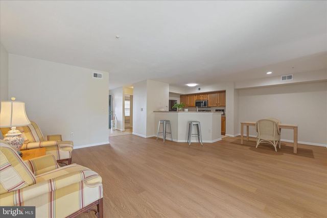 10-B AMBERSTONE CT, Annapolis, MD 21403