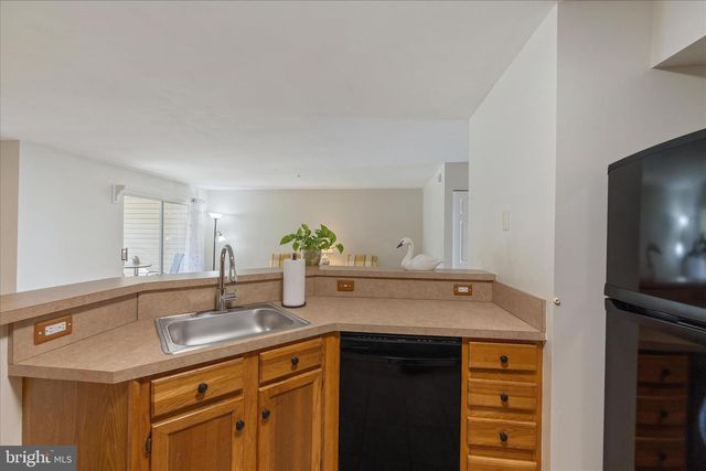 10-B AMBERSTONE CT, Annapolis, MD 21403