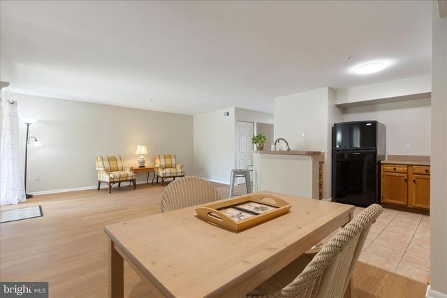 10-B AMBERSTONE CT, Annapolis, MD 21403