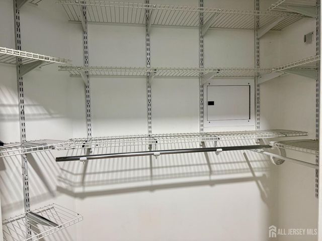 2211 Edward Stec Boulevard, Edison, NJ 08837