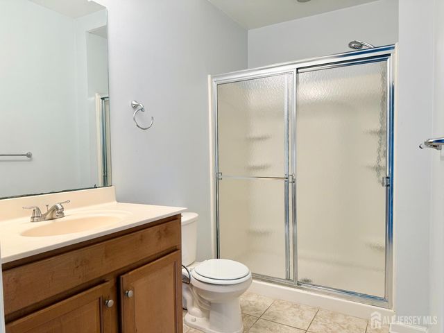2211 Edward Stec Boulevard, Edison, NJ 08837