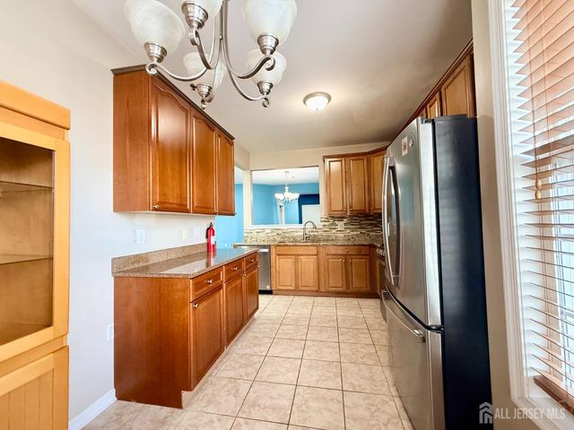 2211 Edward Stec Boulevard, Edison, NJ 08837