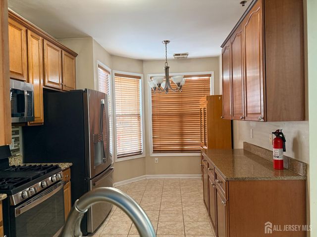 2211 Edward Stec Boulevard, Edison, NJ 08837
