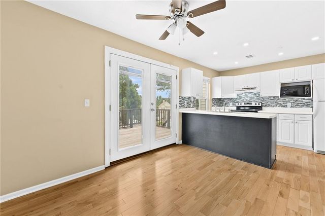 2266 Oak Glenn Circle, Duluth, GA 30096