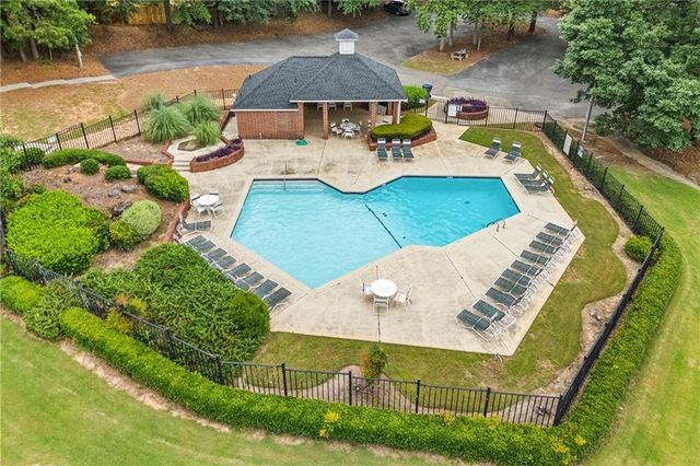 2266 Oak Glenn Circle, Duluth, GA 30096