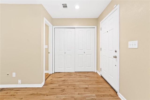 2266 Oak Glenn Circle, Duluth, GA 30096