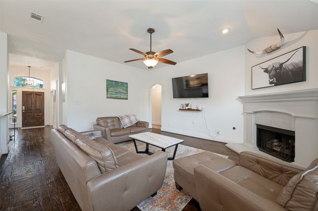 2830 Rosewood Boulevard, Mckinney, TX 75071