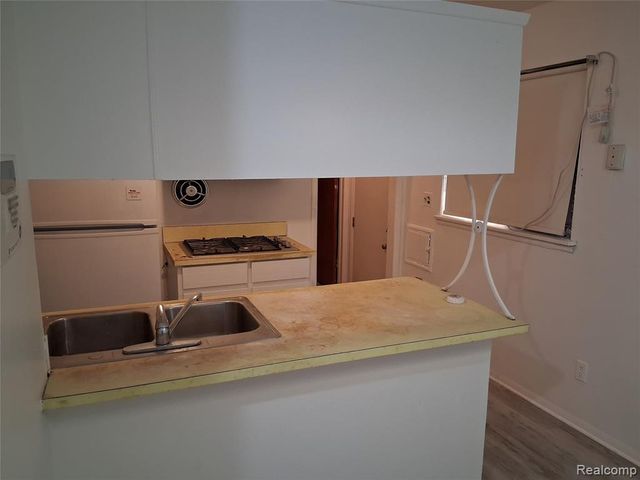 19234 Dequindre Street, Detroit, MI 48234