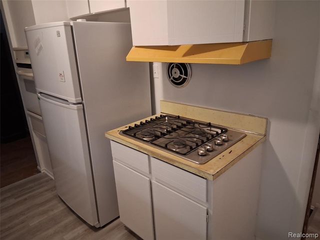 19234 Dequindre Street, Detroit, MI 48234