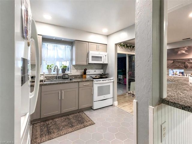 119 Maple AVE S, Lehigh Acres, FL 33936
