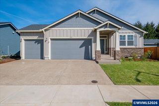 315 Cypress St, Mt Angel, OR 97362