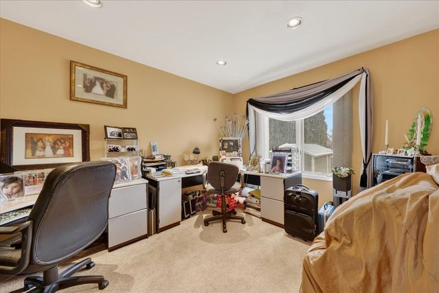 19444 Jack Pine Drive, Macomb, MI 48042