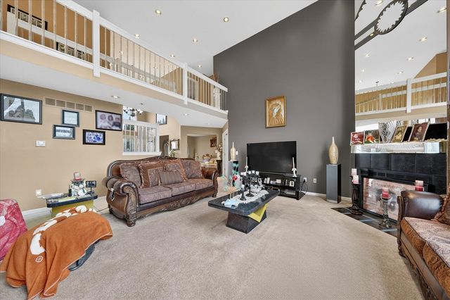 19444 Jack Pine Drive, Macomb, MI 48042