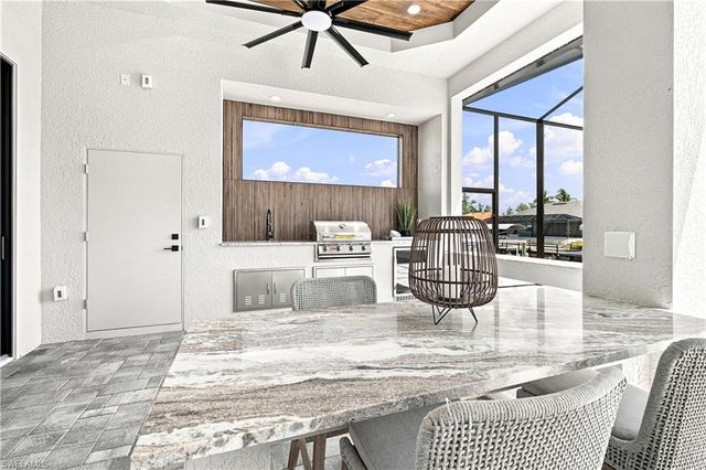 617 NW 39th AVE, Cape Coral, FL 33993