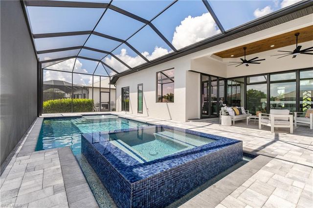 617 NW 39th AVE, Cape Coral, FL 33993