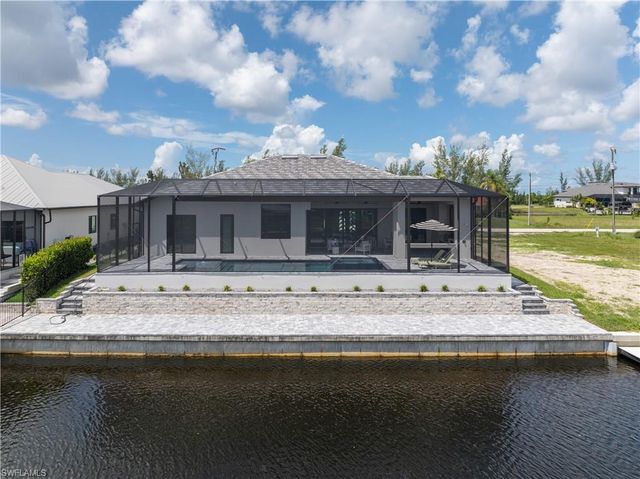 617 NW 39th AVE, Cape Coral, FL 33993