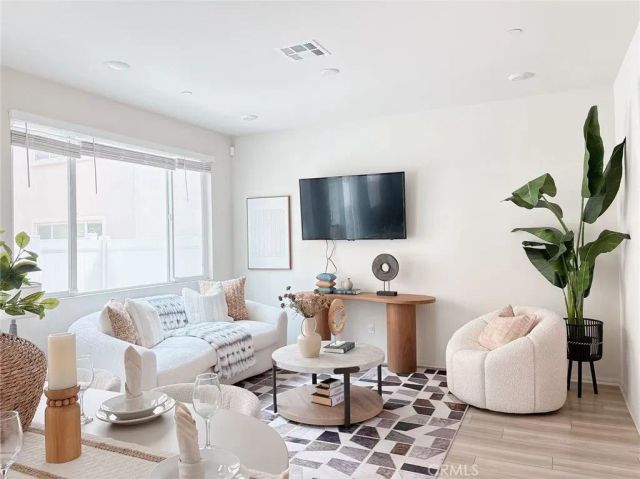 619 E Joseph Privado, Ontario, CA 91761